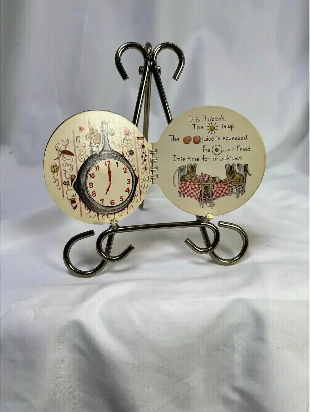 Beatrix Potter Interactive Clock Book To Teach Time 1966 Vintage Rare